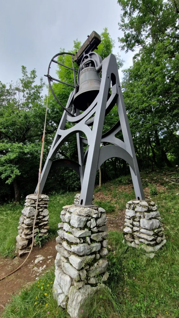 campana_croce_pessina