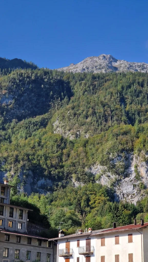 rifugio-albani-in-alto